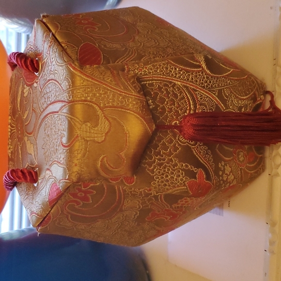 Asian Style Petite Hand held silk stitched bag NWOT - Picture 5 of 5